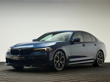 2021 BMW 5 Series - view 3