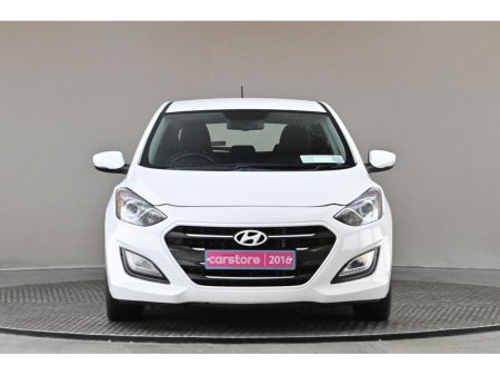 2016 Hyundai i30 1.6 CRDI DELUXE 6SPD *REVERSE CAM*DIAMOND CUT ALLOYS* €11,890