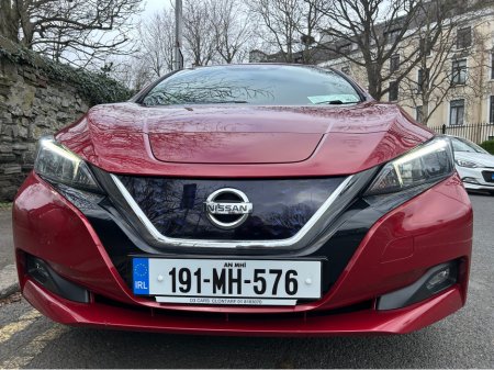 2019 Nissan Leaf - thumbnail 2