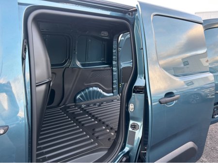 2026 Citroen Berlingo LWB 1000kg, ex vat €23,987 thumbnail