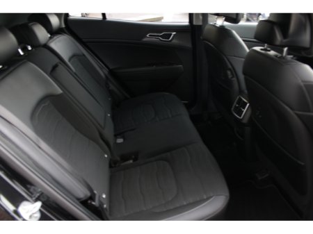 2022 Kia Sportage 1.6CRDI K3 EDITION 5DR ESTATE // HUGE SPEC // 145,000KM'S /IMMACUALTE CONDITION // BUY WITH CONFIDENCE AA AND SIMI APPROVED DEALER 2025 // FINANCE ARRANGED // ALL TRADE INS WELCOME // €23,950 thumbnail