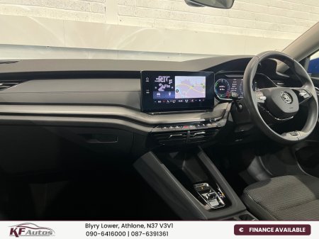 2023 Skoda Octavia - thumbnail 11