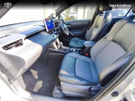 2024 Toyota Corolla Cross - thumbnail 5