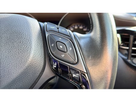 2018 Toyota C-HR - thumbnail 29