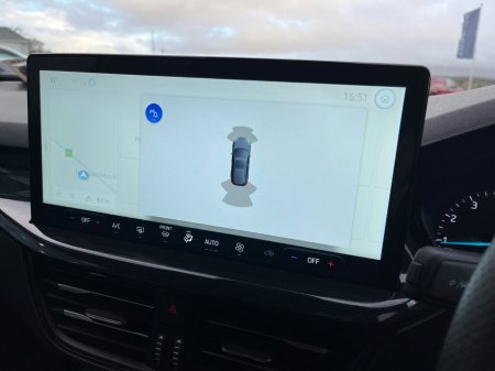 2025 Ford Focus - thumbnail 12