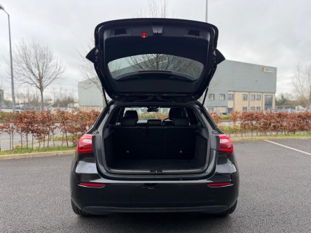 2020 Mercedes-Benz A Class - thumbnail 9