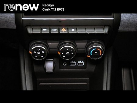 2025 Renault Clio - thumbnail 18