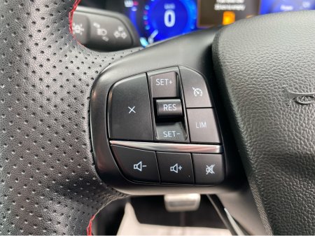 2024 Ford Kuga Kuga ST-Line PHEV 225BHP thumbnail