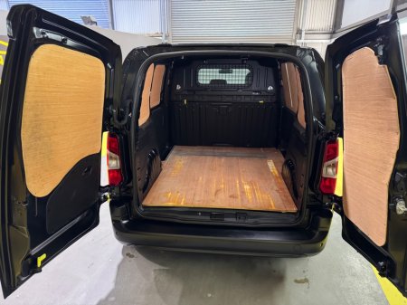 2021 Citroen Berlingo - thumbnail 22