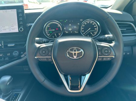 2022 Toyota Camry - thumbnail 16