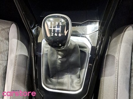 2023 Volkswagen T-Roc - thumbnail 16