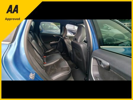 2017 Volvo XC60 - thumbnail 19