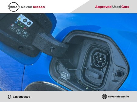 2023 Peugeot 208 Electric 136bhp (50 kWh) GT €19,950 thumbnail