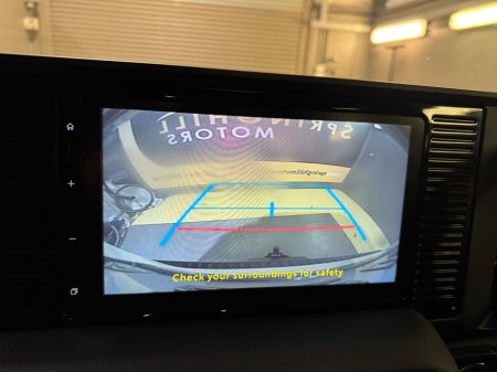 2025 Toyota Landcruiser - thumbnail 16