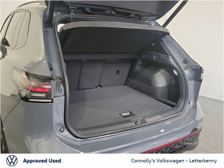 2025 Volkswagen Tiguan - thumbnail 9