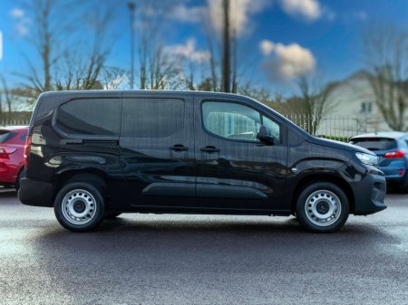 2026 Peugeot Partner 2026 Peugeot Partner PROF PLUS thumbnail