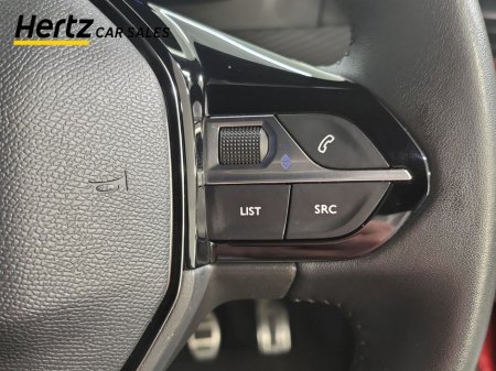 2023 Peugeot 2008 - thumbnail 25