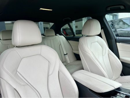 2023 BMW 5 Series M SPORT MHEV AUTO 520 D thumbnail