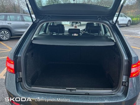 2021 Skoda Superb SUPERB STYLE ESTATE 2.0 TDI 150 BHP €30,950 thumbnail