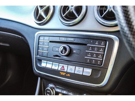 2016 Mercedes-Benz CLA Class  €16,995 thumbnail