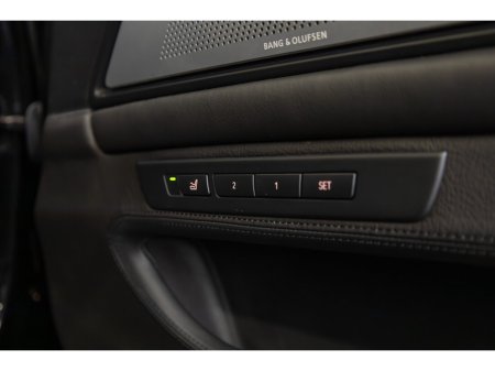 2016 BMW M5  €41,950 thumbnail