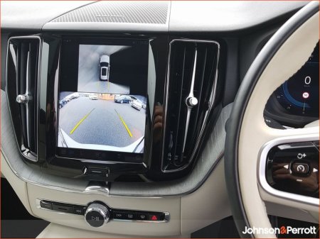 2025 Volvo XC60 T6 350bhp AWD PHEV Plus Bright (Two Year Volvo Selekt Warranty + Two Year Volvo Service Plan) €67,900 thumbnail