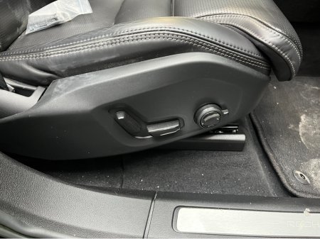 2022 Volvo XC60 - thumbnail 13