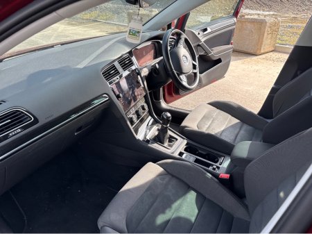 2019 Volkswagen Golf - thumbnail 22