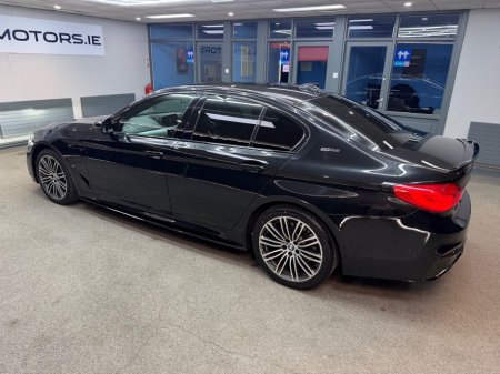 2019 BMW 5 Series - thumbnail 19