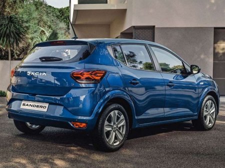 2026 Dacia Sandero Essential TCe 100 *ORDER YOUR 261 TODAY* €19,865