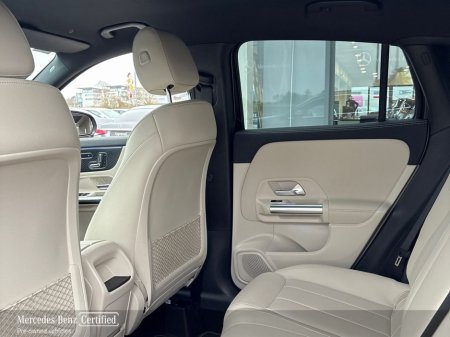 2024 Mercedes-Benz GLA Class GLA 200 d A/T Progressive *memory seats* €46,900 thumbnail