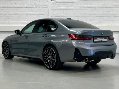 2023 BMW 3 Series - thumbnail 6