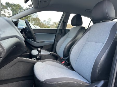 2016 Hyundai i20 PETROL CLASSIC 5DR €9,950 thumbnail