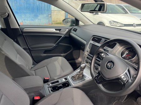 2015 Volkswagen Golf - thumbnail 11