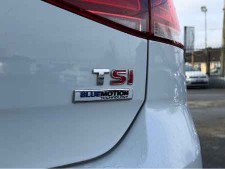 2016 Volkswagen Golf - thumbnail 13