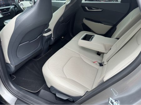2023 Kia EV6 EARTH €34,495 thumbnail