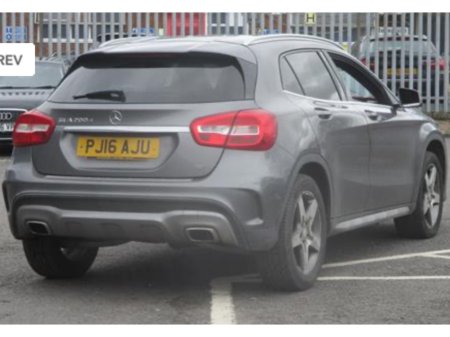 2016 Mercedes-Benz GLA Class - thumbnail 2