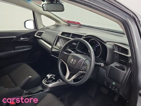 2019 Honda Fit 1.5 FIT HYBRID 5DR AUTO €14,480 thumbnail