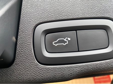 2021 Volvo XC60 - thumbnail 22