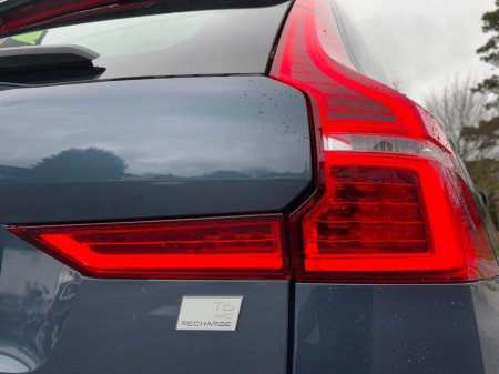 2023 Volvo XC60 BLONDE LEATHER PLUS BRIGHT T6 RECHARGE €45,995 thumbnail