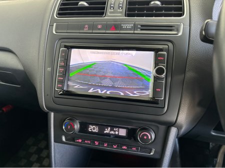 2016 Volkswagen Polo - thumbnail 10