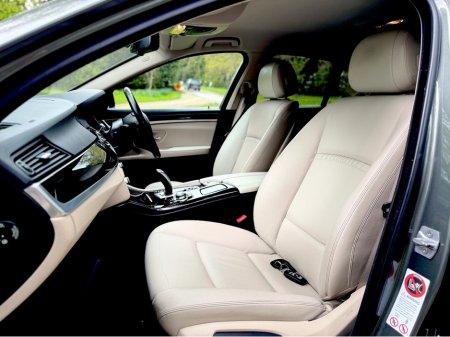 2015 BMW 5 Series - thumbnail 8