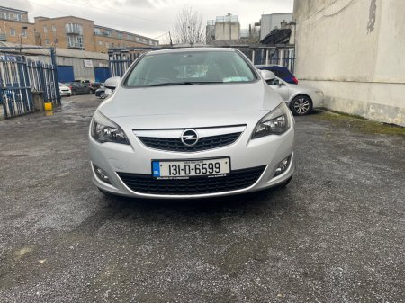 2013 Opel Astra SRI 1.4 I 100PS 5DR €4,995 thumbnail