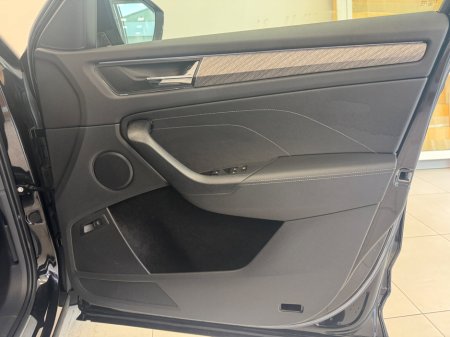 2022 Skoda Kodiaq 2.0 TDI 150HP DSG Style 7 Seat €41,950 thumbnail