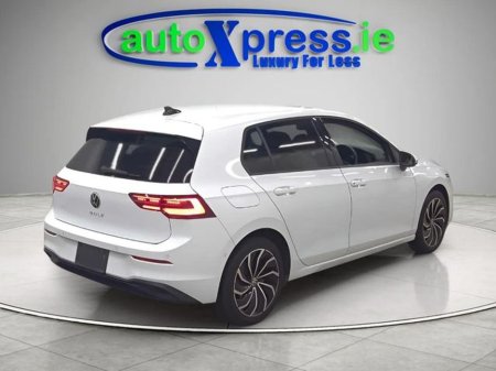 2022 Volkswagen Golf 2.0 TDI Active Automatic, Low mileage €29,895 thumbnail