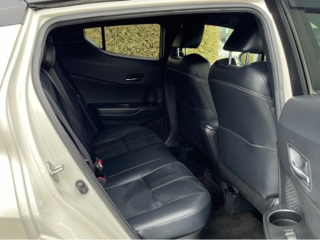 2020 Toyota C-HR - thumbnail 9