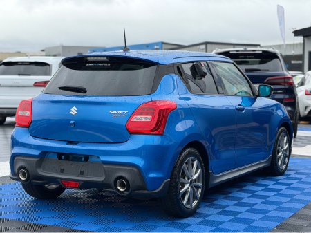 2019 Suzuki Swift - thumbnail 7