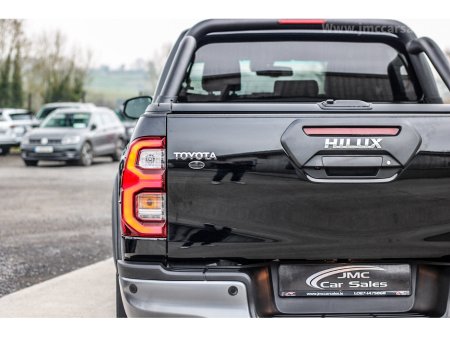 2026 Toyota Hilux - thumbnail 14