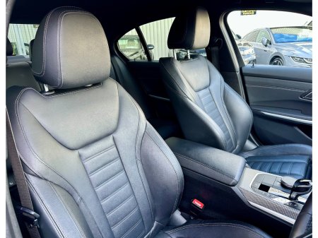 2019 BMW 3 Series - thumbnail 15