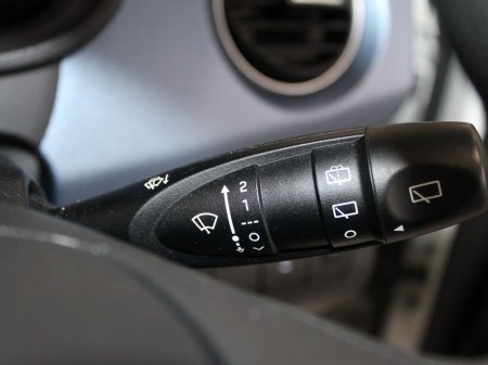 2020 Hyundai i10 - thumbnail 23